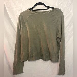Lightweight green long sleeve